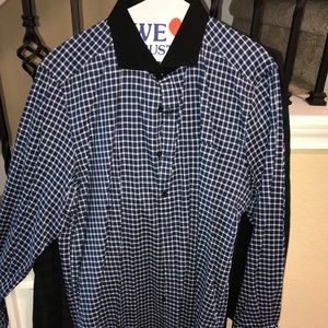 Kenneth Cole long sleeve. Size L